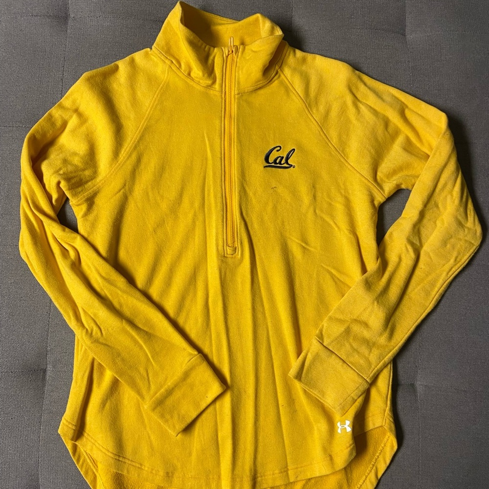 Under armour cal state sweater size medium